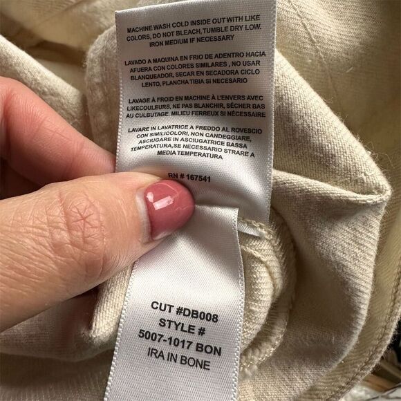 NWT Daily Blue Women’s Ira Denim Bomber Jacket Button Closure Size S Casual Fall - Picture 10 of 10